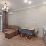Green Apartments *