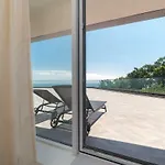 Green Apartments * Odessa