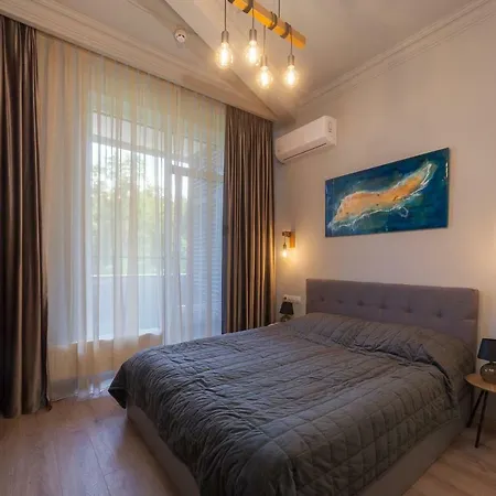 Green Apartments Apartment