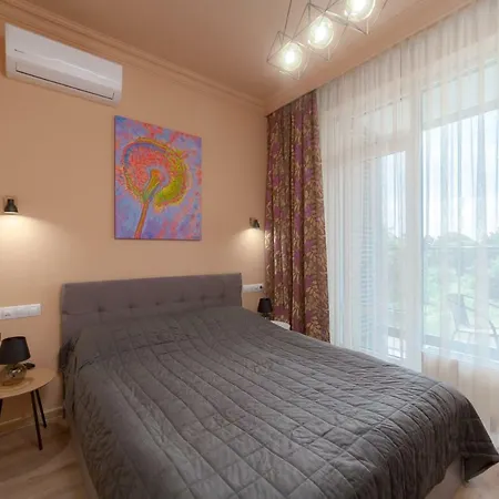 Green Apartments Apartment