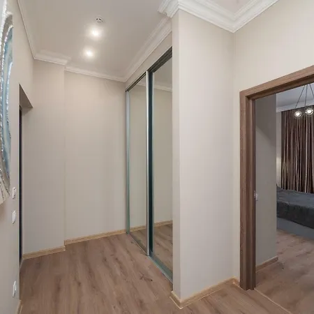 Apartment Green Apartments Odesa