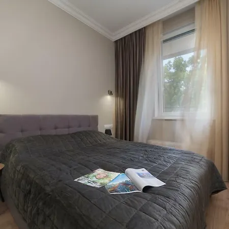 Green Apartments *