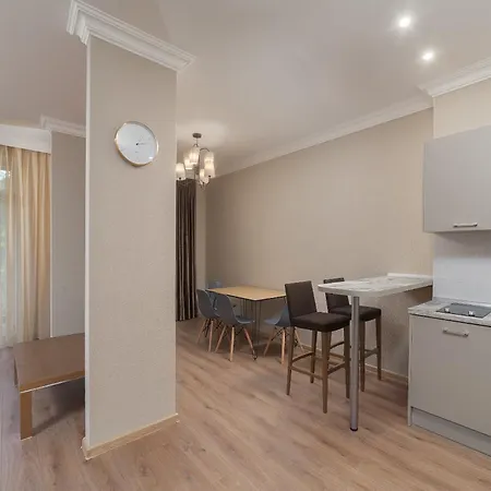 Green Apartments Apartment Odesa