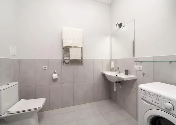 Green Apartments * Odessza