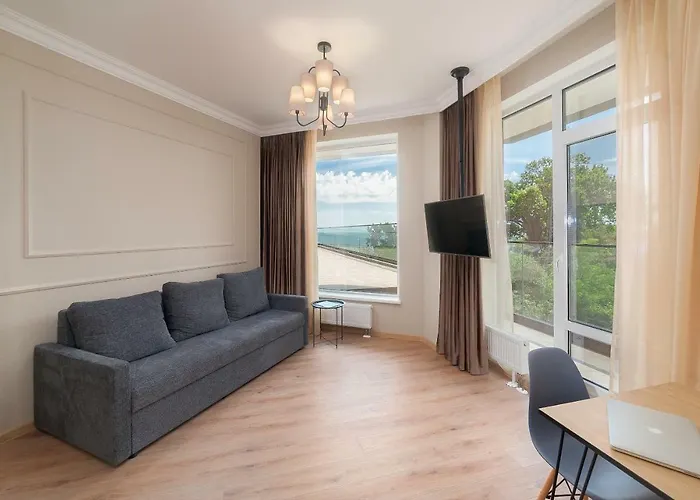 Green Apartments Odessa