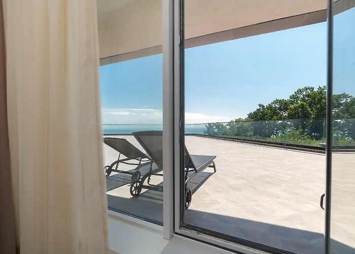 Green Apartments * Οδησσός